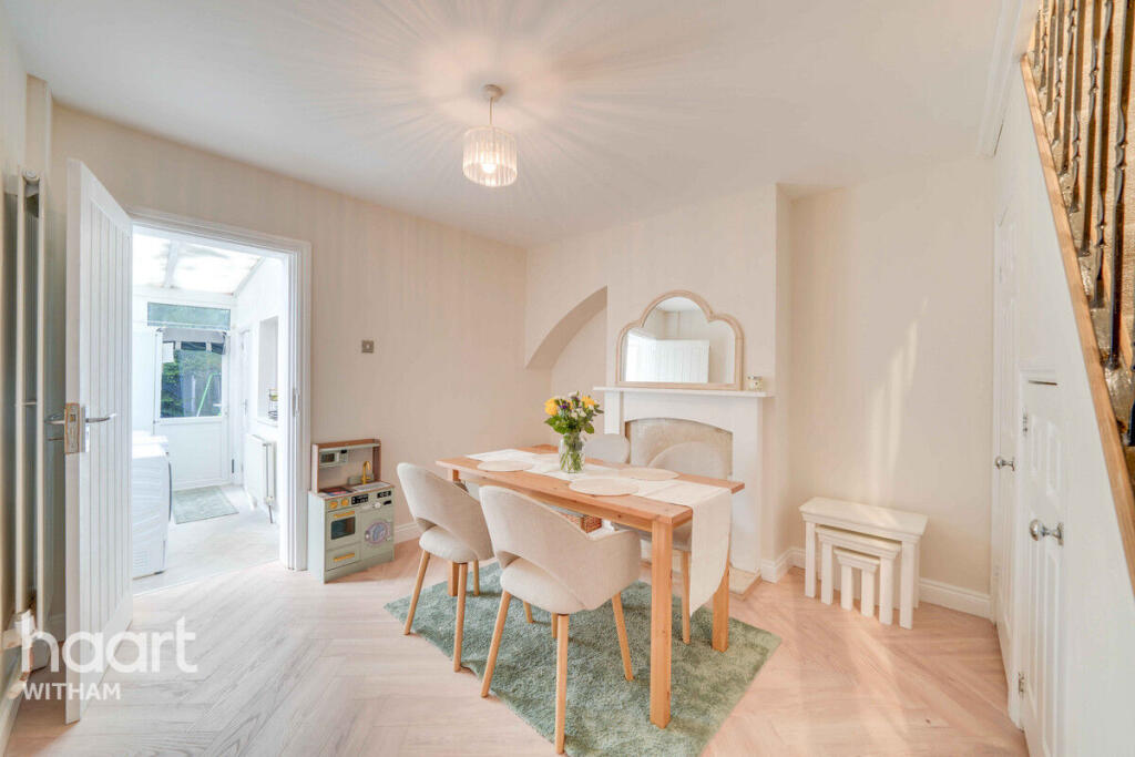House in Chelmsford - View 4
