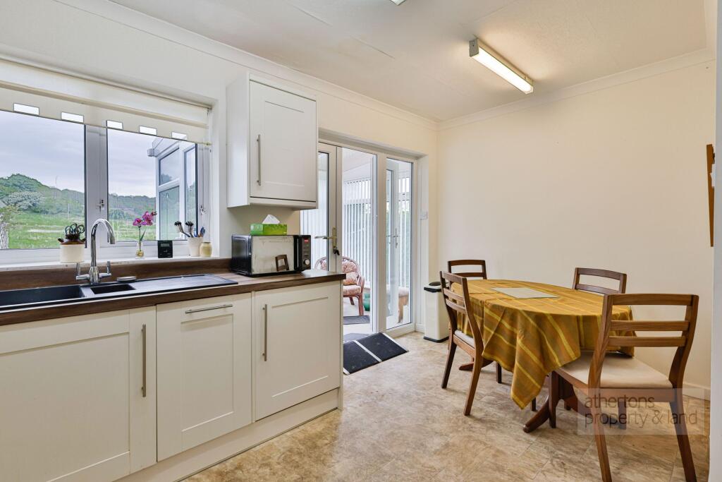 House in Ribble Valley, Whalley - More