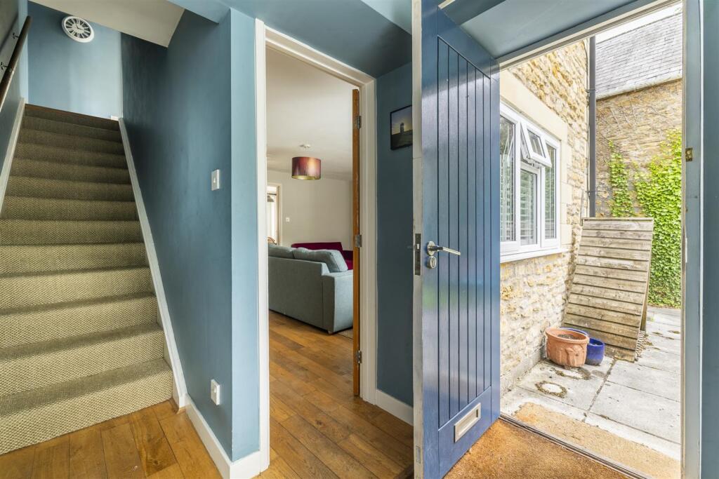 Delightful 3 bed cottage in central Bruton photo 4