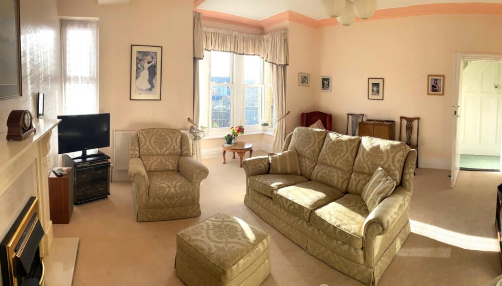 Outwood Lane, Horsforth, Leeds, West Yorkshire, LS18 photo 3