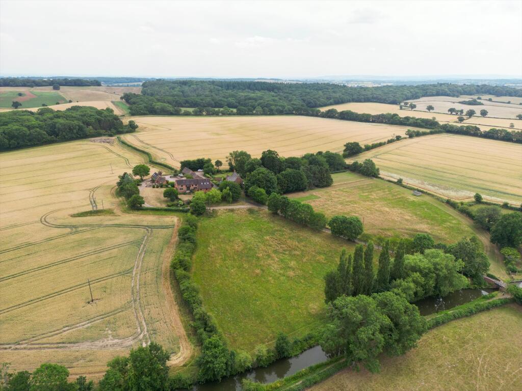 Additional image 26 of Pettiford Lane, Wootton Wawen, Henley-in-Arden, Warwickshire, B95
