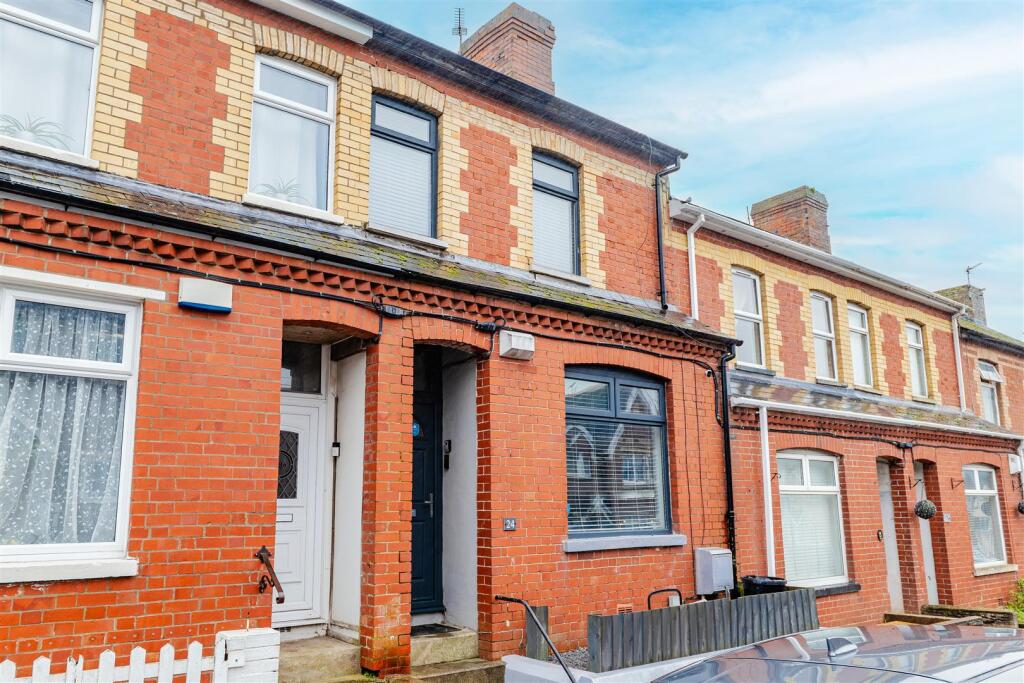 Main image of property: Robins Lane, Barry