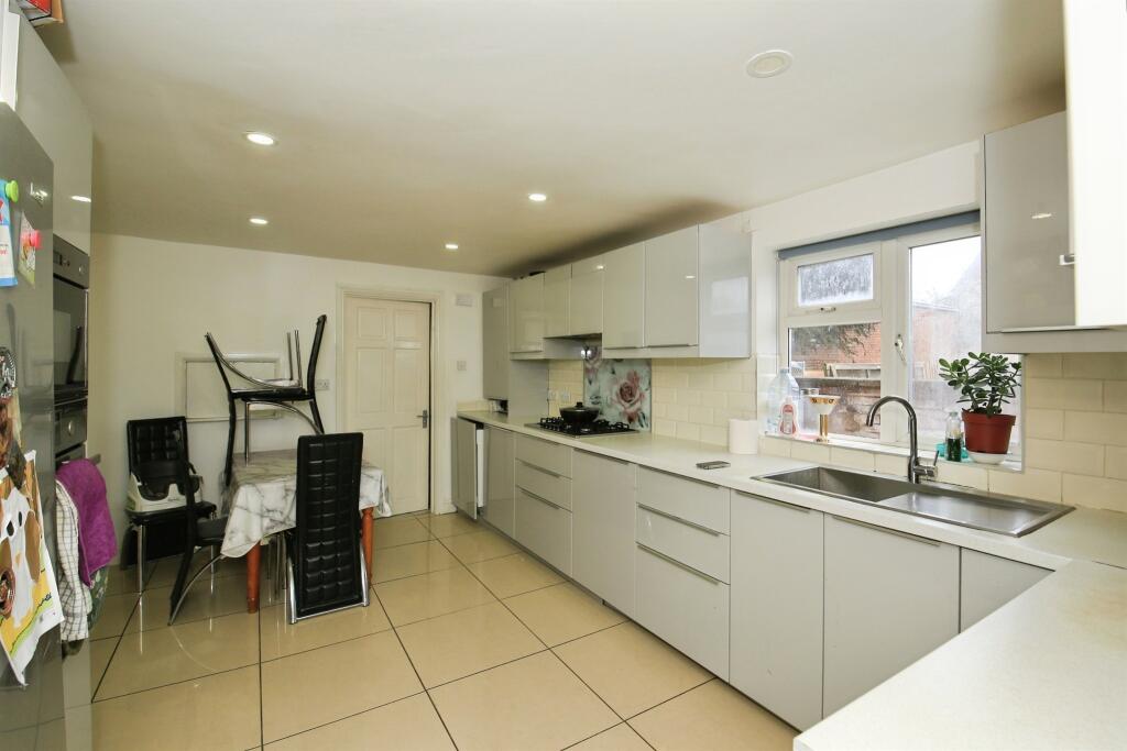 Bamber Street, Peterborough photo 3