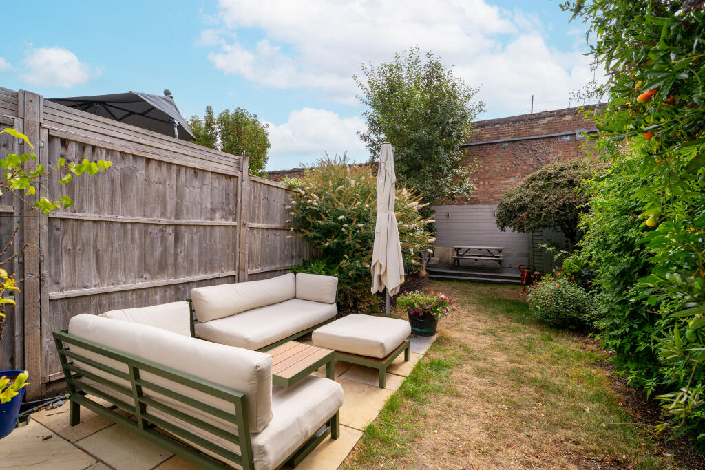 Apartment in London - View 4