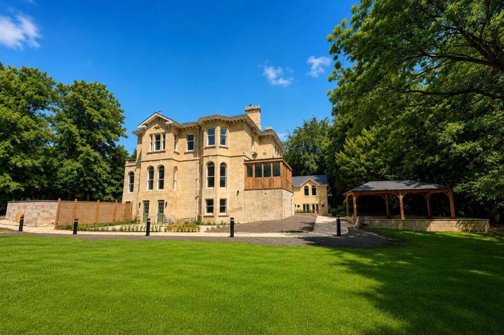 Main image of property: Oakfield, Weston Park, Batht, BA1