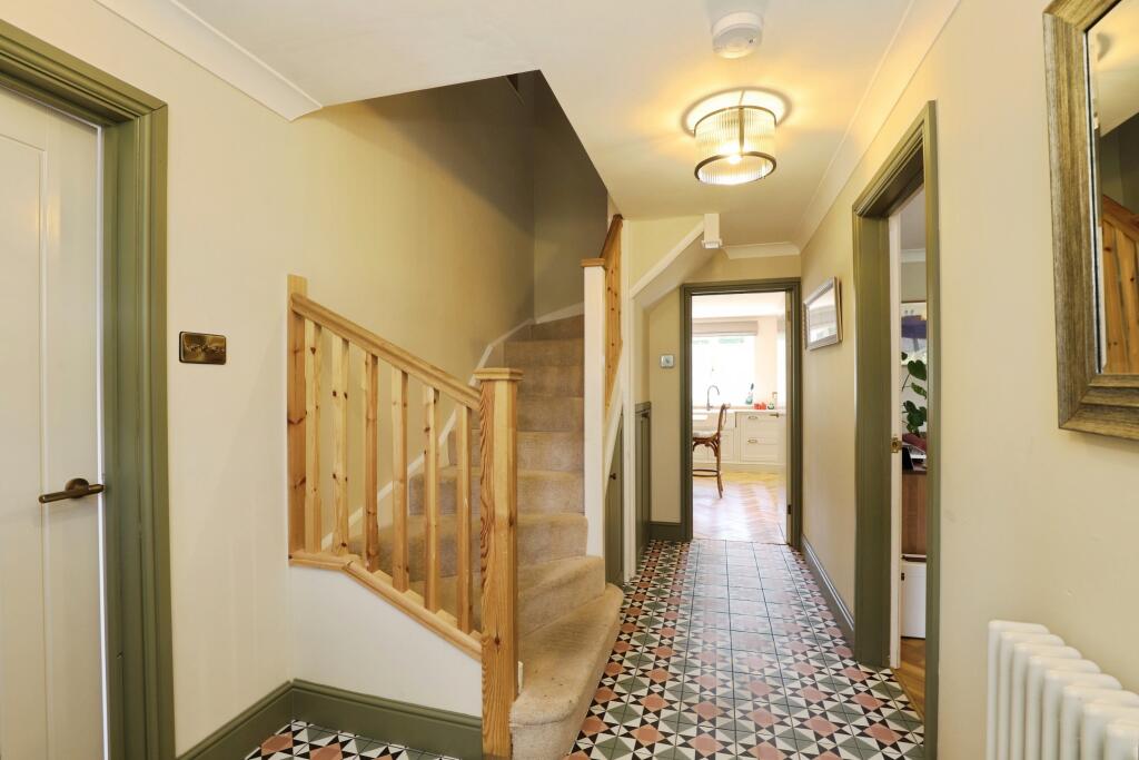 House in South Kesteven, Grantham - View 3