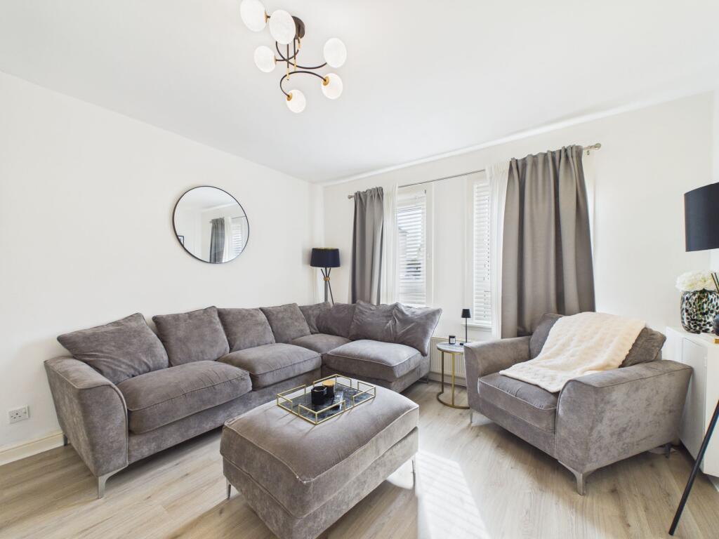 Apartment in Motherwell - View 2