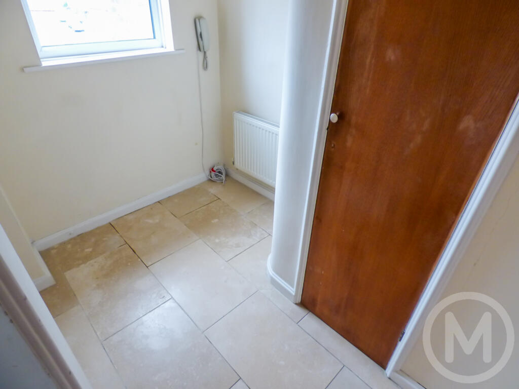 Flat 9, Warbreck Court, Warbreck Hill Road, Blackpool photo 3