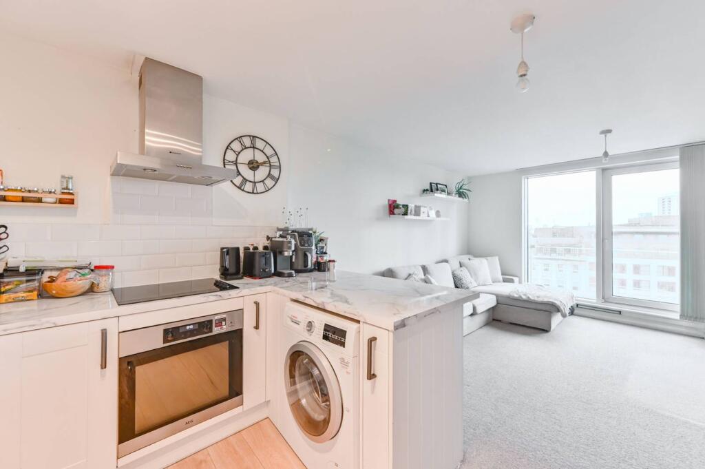 Main image of property: St Georges Wharf, Vauxhall, London, SW8