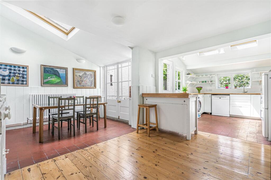 House in Cambridge - View 4