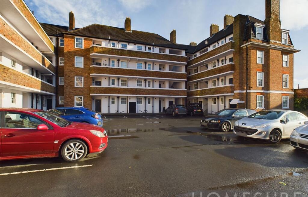 Main image of property: Wavertree Gardens, Liverpool, L15