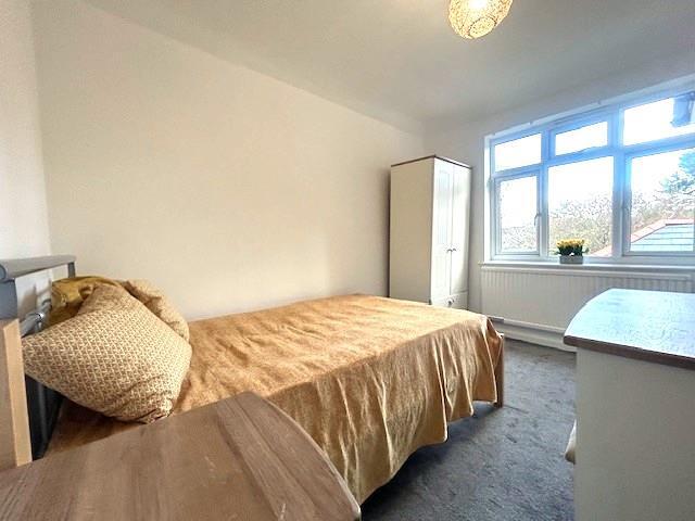 Main image of property: Room 5, 68 Garden Walk, Cambridge