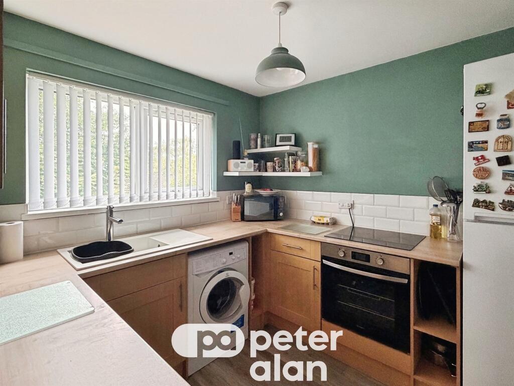 Apartment in Newport, Graig - More