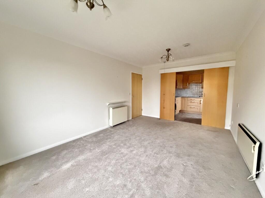 Apartment in St Neots, Eaton Ford - More
