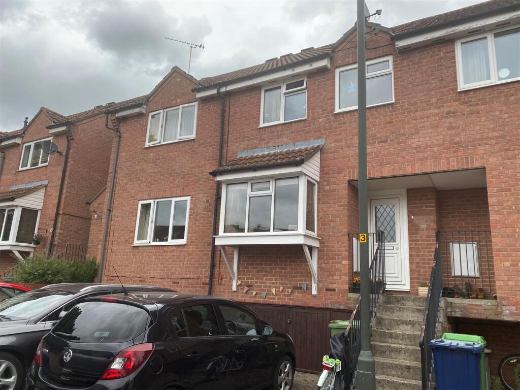 Main image of property: Gupshill Close, Tewkesbury