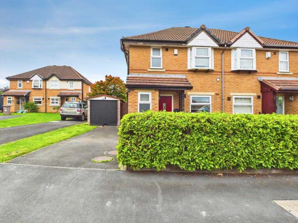 3-bed semi-detached on Shiregreen, Sutton, St Helens, WA9, £200,000