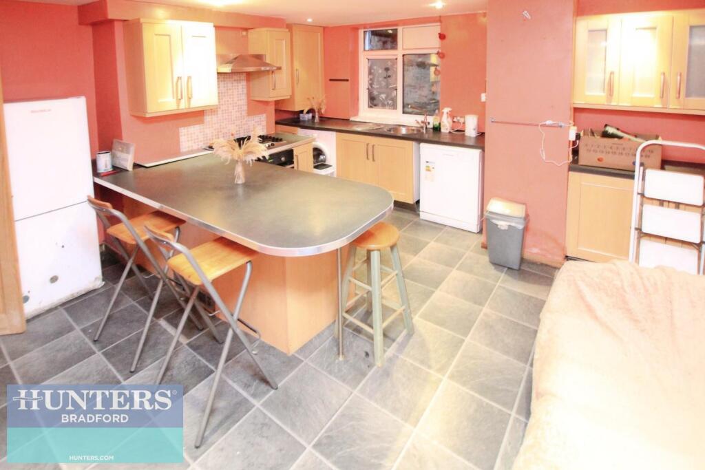 Grape Street Allerton, Bradford, BD15 7RE photo 2