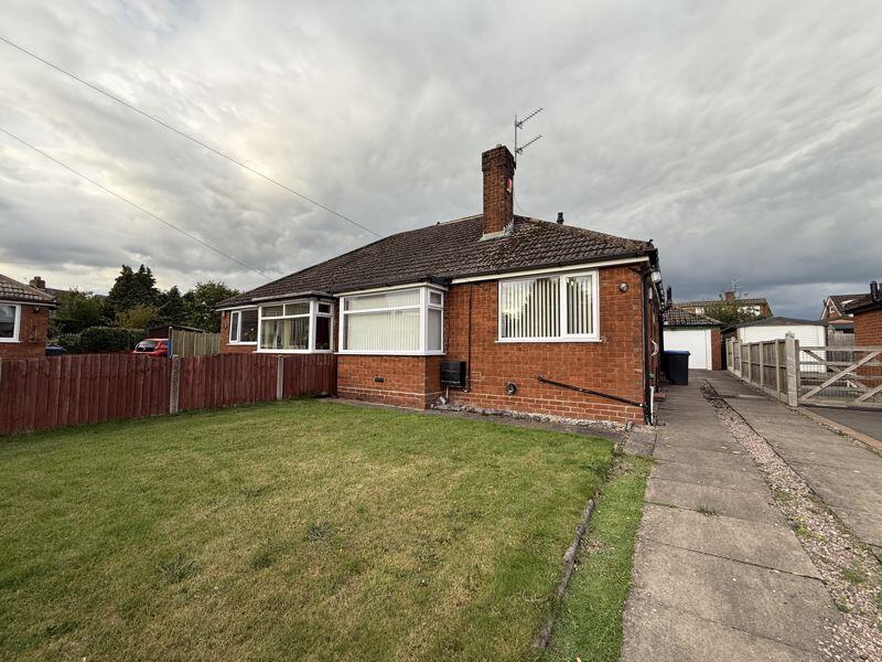 Main image of property: New Avenue, Stoke-On-Trent