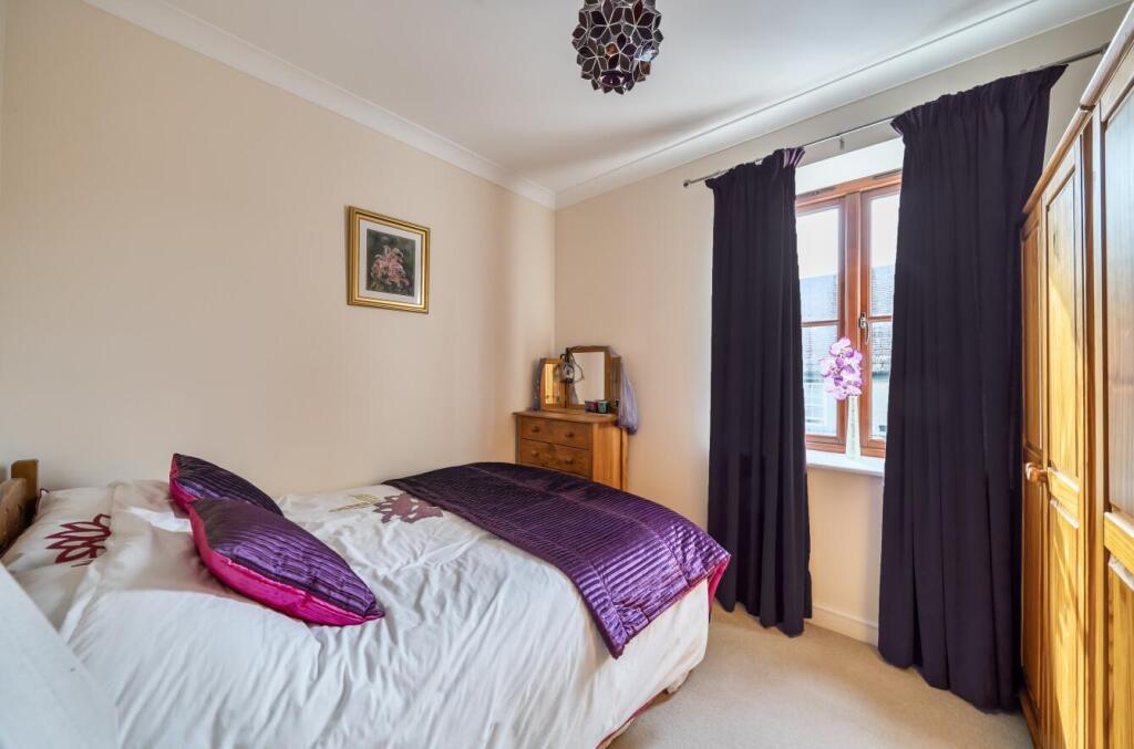 Additional image 11 of High Street, Henstridge, Templecombe