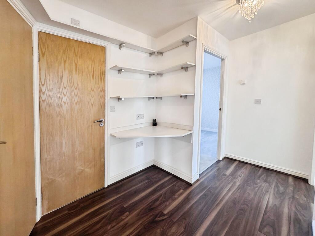 Additional image 4 of Fearnley Croft, Gomersal, BD19