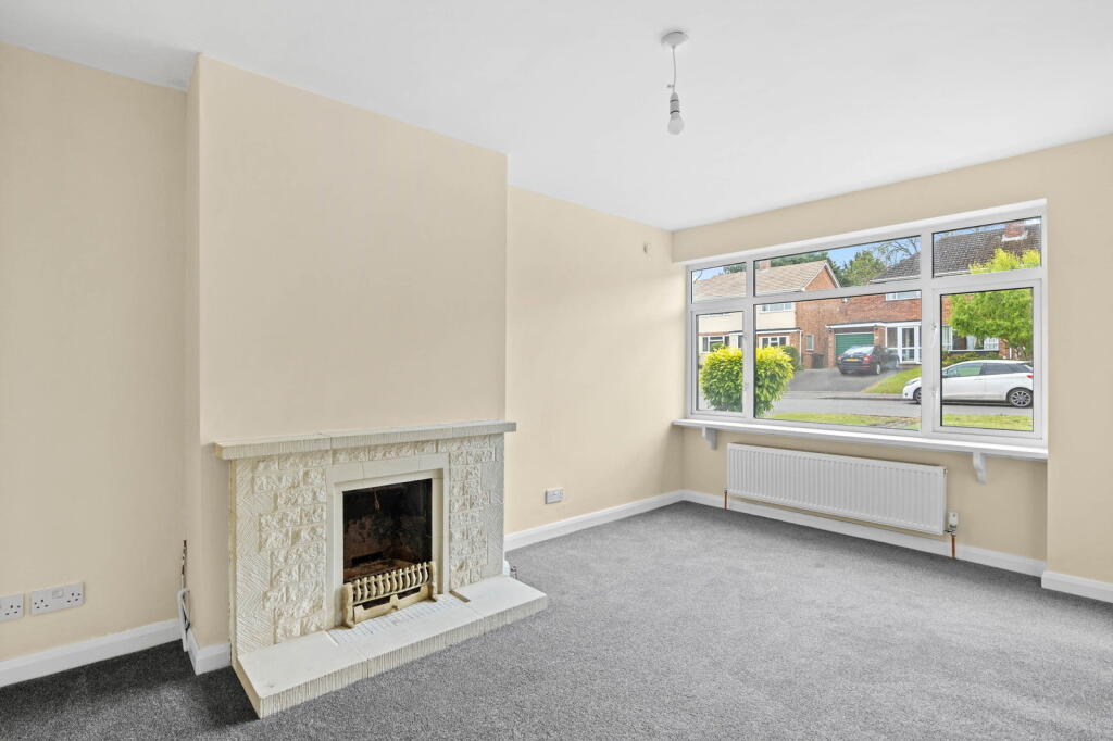 74 Blackfriars Avenue, Droitwich, Worcestershire. WR9 8RH - View 4
