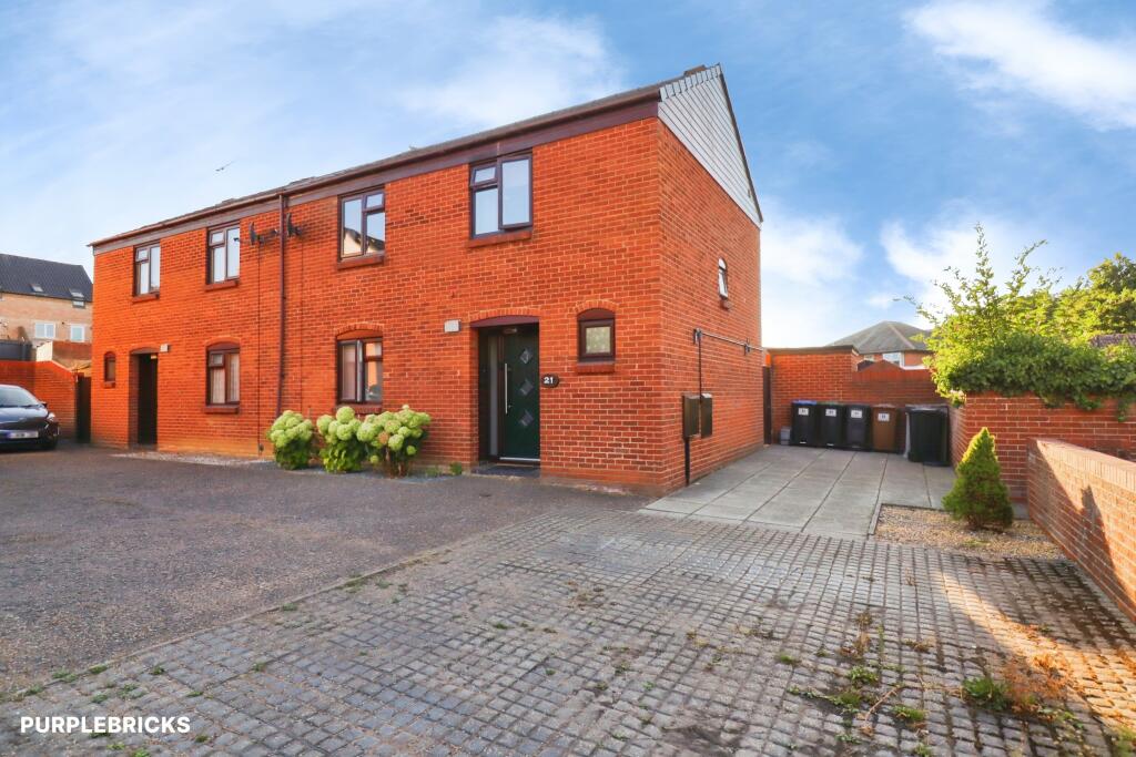 House in Mid Suffolk, Needham Market - View 2