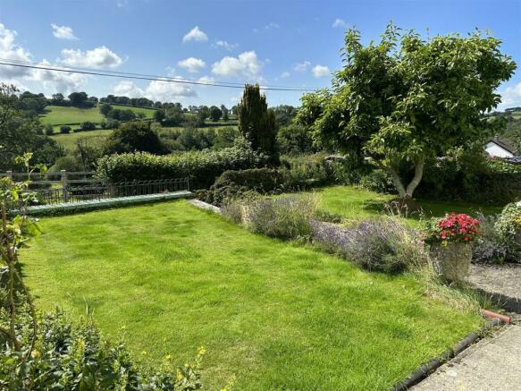 Front &amp; side Lawned Gardens