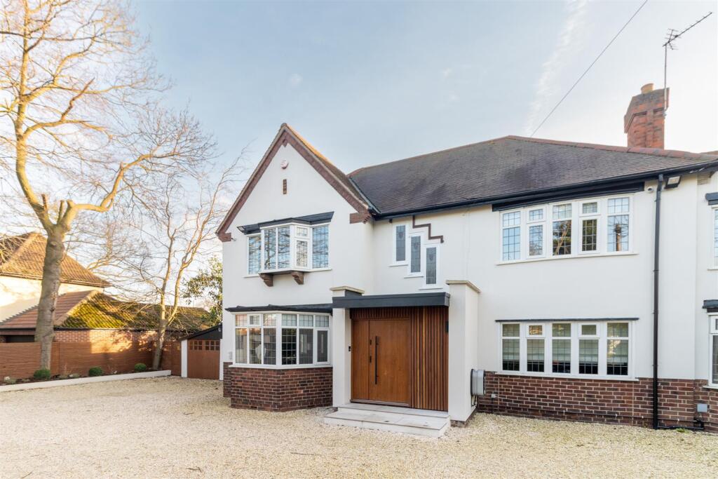 Main image of property: Cantley Lane, Doncaster