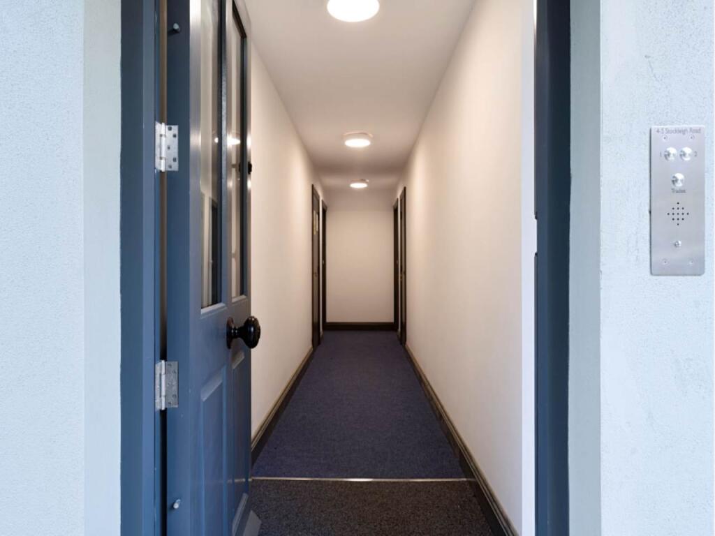 Apartment in Tonbridge - More