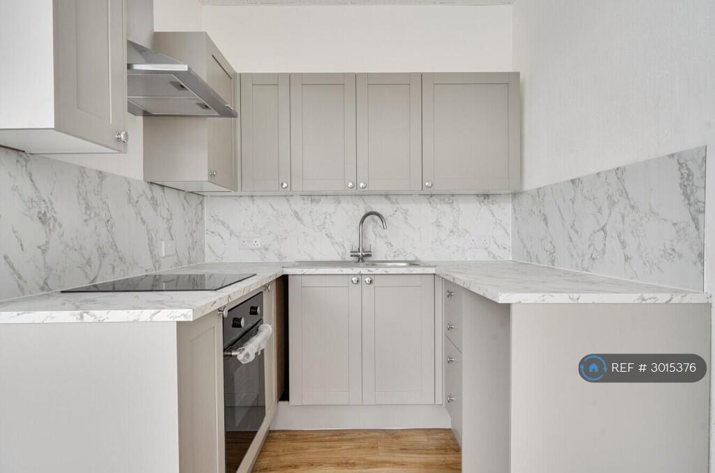 Main image of property: Uffculme, Cullompton, EX15