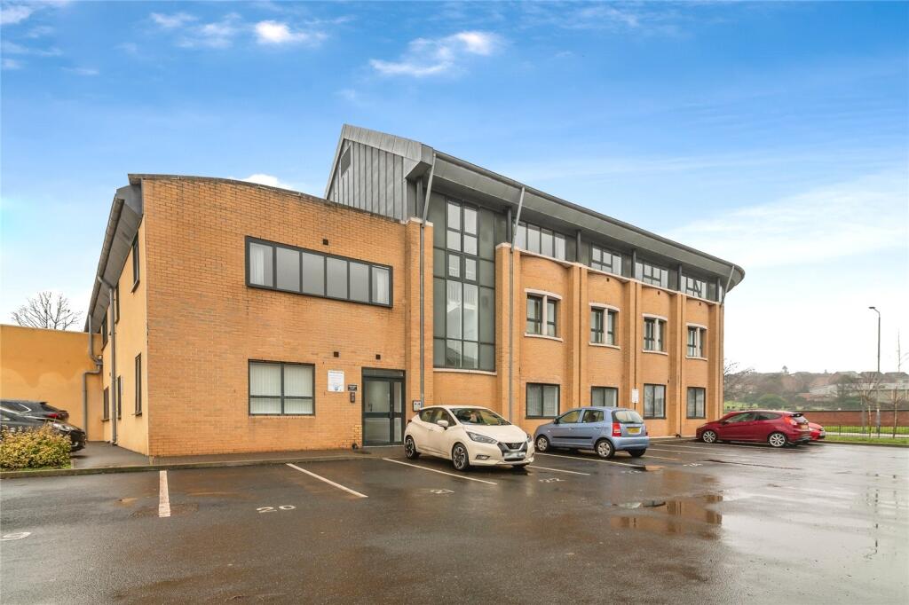 Main image of property: Foxhill Road East, Carlton, Nottingham, Nottinghamshire, NG4