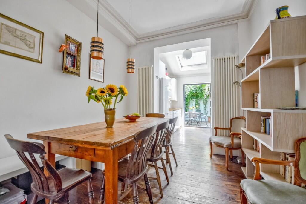 26 Chetwynd Road photo 2