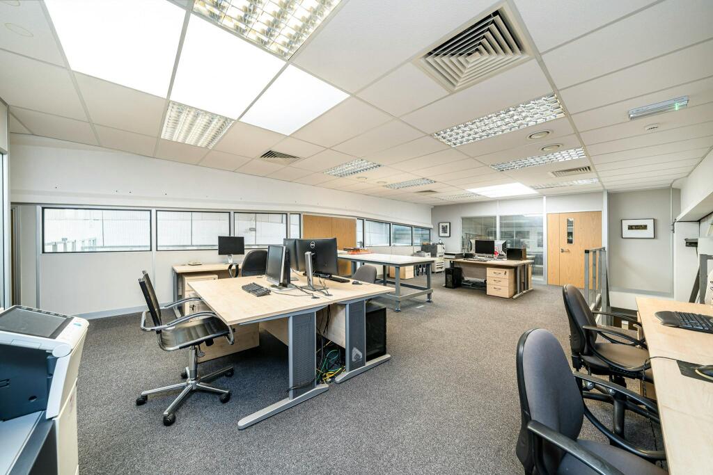 Studio 24, 87 Crampton Street first floor office 2.jpg