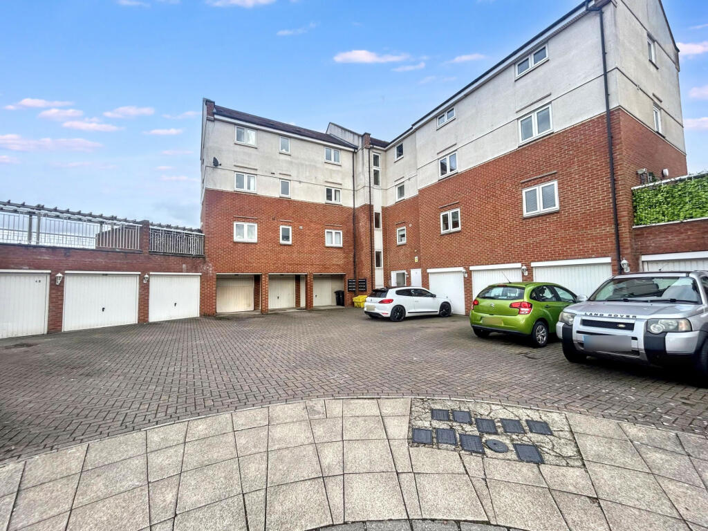 Main image of property: Cormorant Drive, Gateshead, Tyne and Wear, NE11 9LF