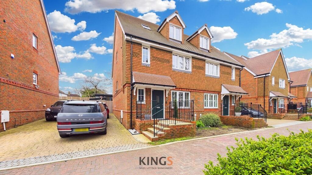 Main image of property: Fenton Close, Potters Bar, EN6