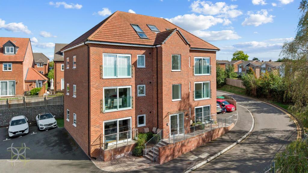Main image of property: Kings Road, Evesham