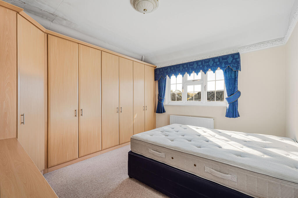 Additional image 16 of Mymms Drive, Brookmans Park, AL9