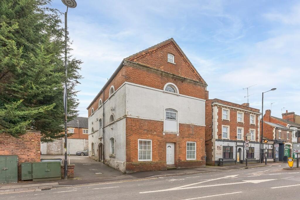 Main image of property: Old Road, Leighton Buzzard