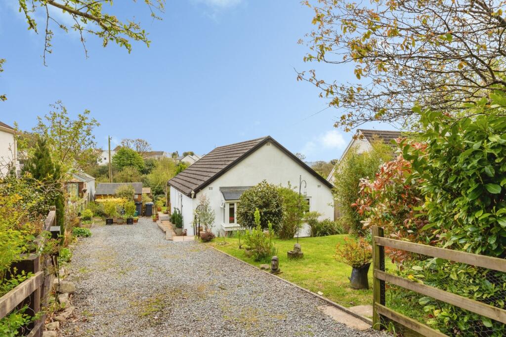 Main image of property: Llanfynydd, Carmarthen, Carmarthenshire, SA32
