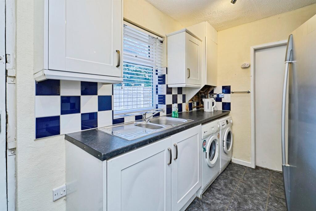Hambletts Road, West Bromwich photo 5