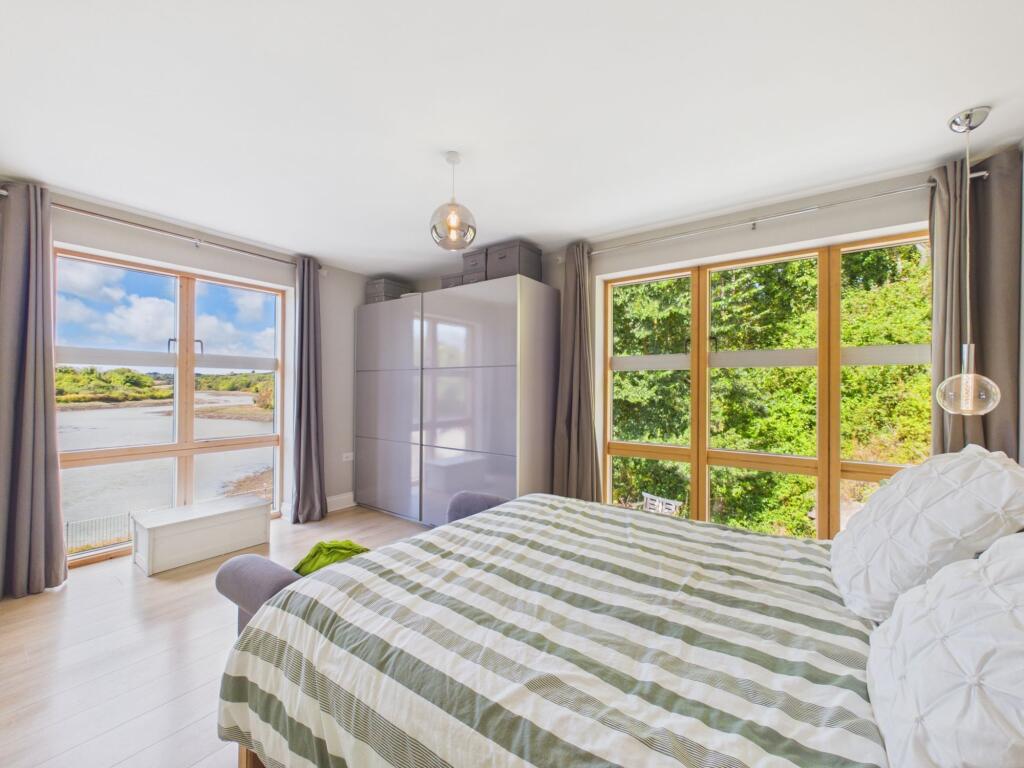 House in Swansea - View 4