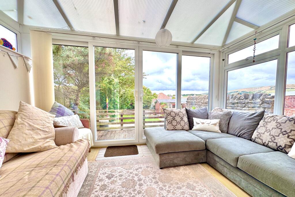 Hendrie Close, Swanage photo 5