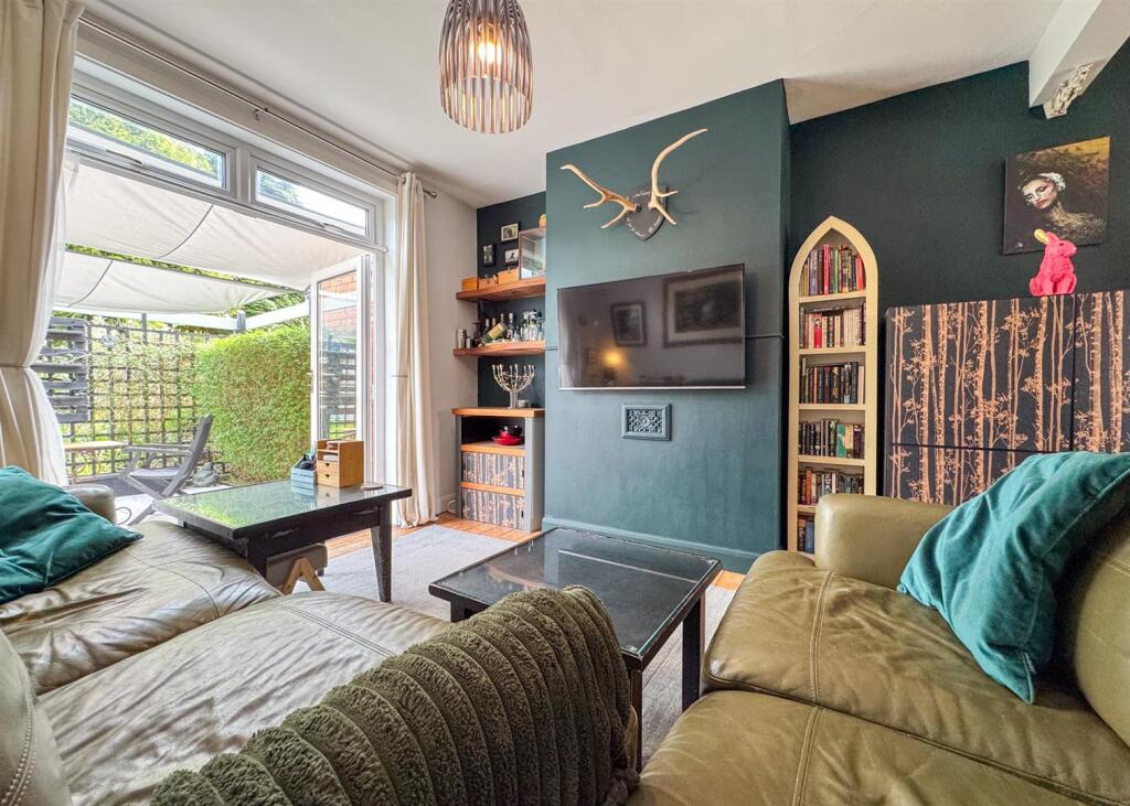 House in Blaby, Glenfields - View 5