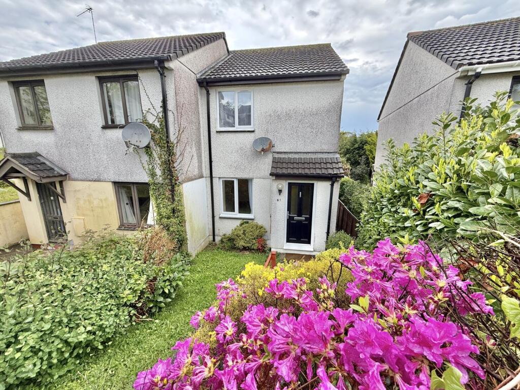 2-bed semi-detached on Penair View, Truro, £219,950