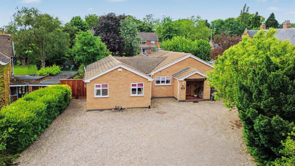 Main image of property: Leicester Road, Kibworth Harcourt, Leicester