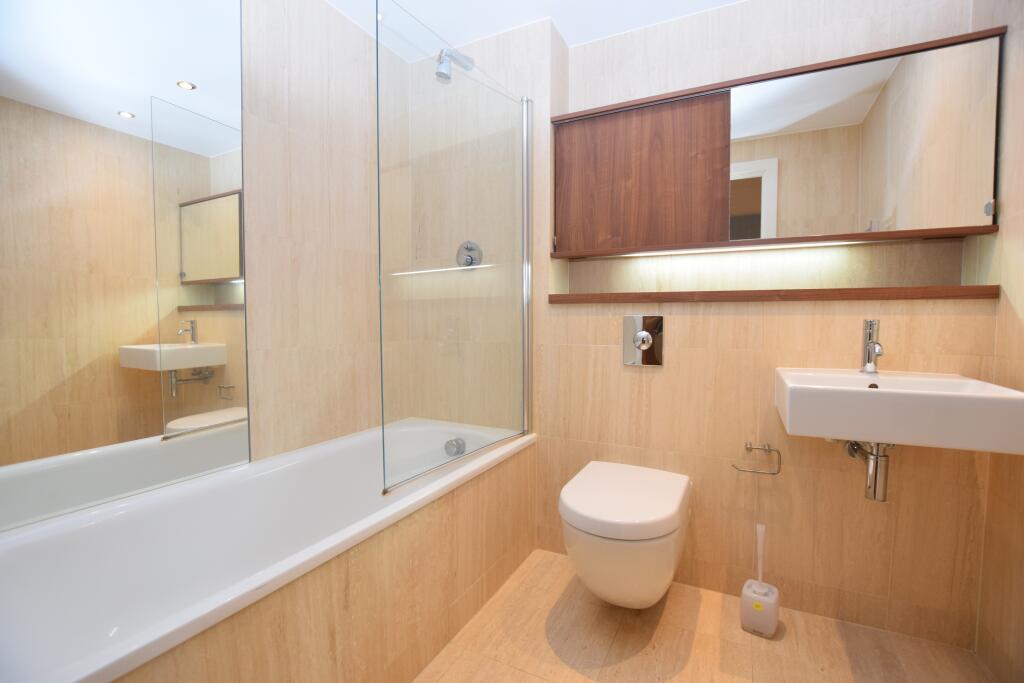 Apartment in Sheffield - View 5