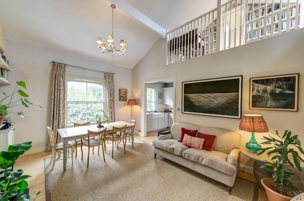 Main image of property: Cambridge Gardens, North Kensington, London