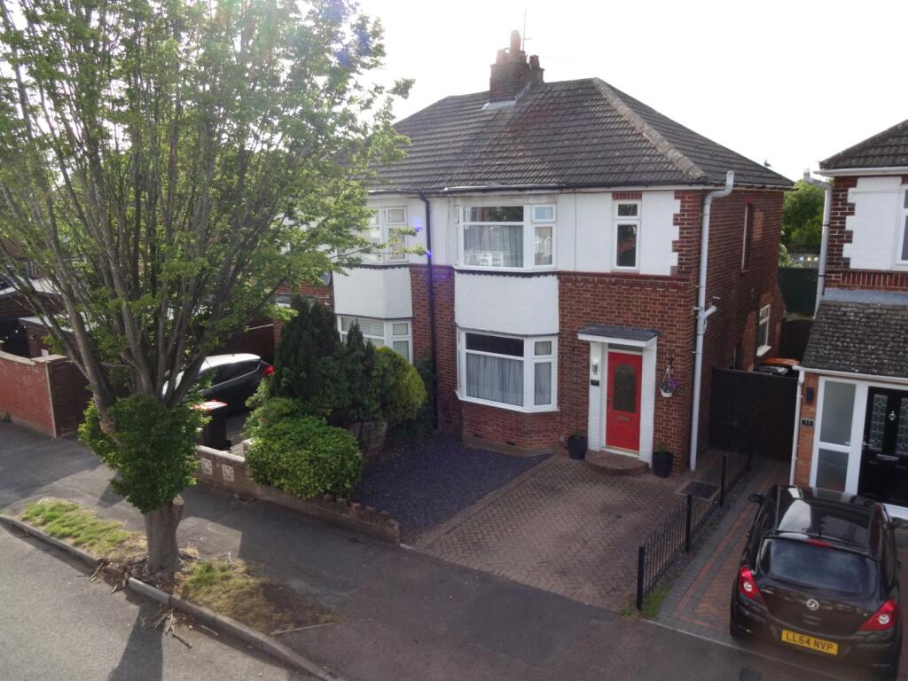Main image of property: Douglas Crescent, Houghton Regis, Dunstable, Bedfordshire, LU5