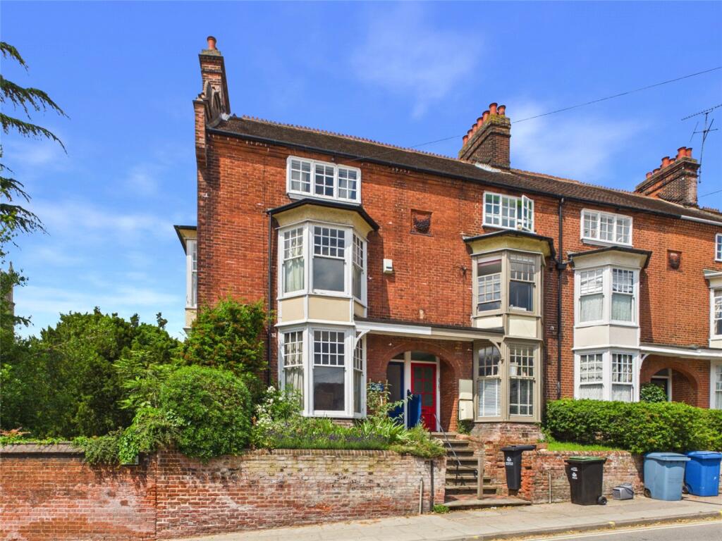 Main image of property: Bolton Lane, Ipswich, Suffolk, IP4