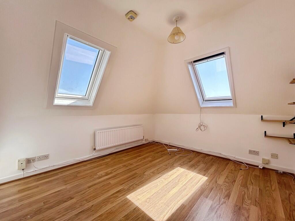 Apartment in Bournemouth - View 3